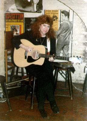 Jana Heller - at Bunjie's Folk Cellar
